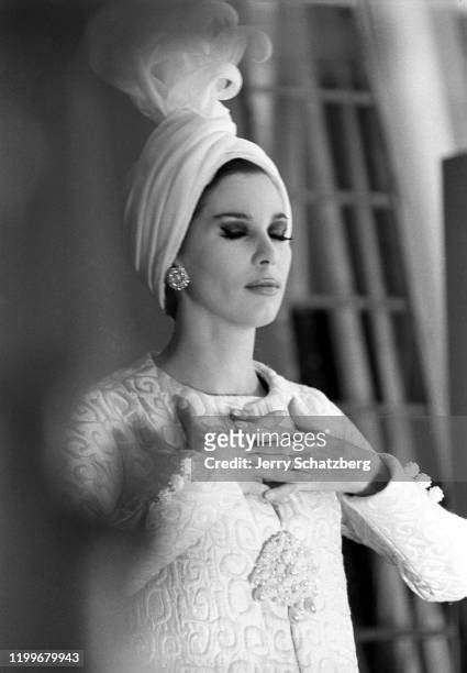 victoire doutreleau photos